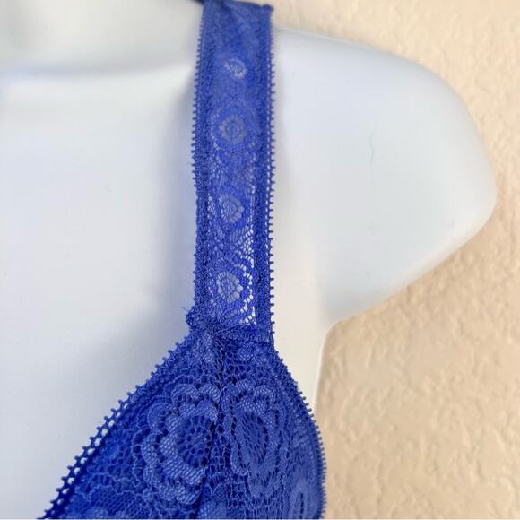 Aerie Bralette Women’s Medium Periwinkle Blue Lace Racerback Padded Bra Top - Picture 5 of 9
